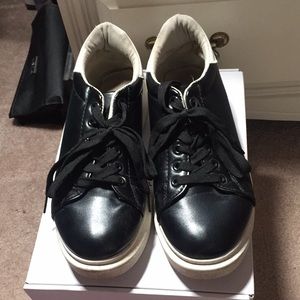 Steve Madden shoes